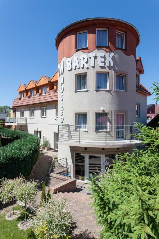 Pokoje Goscinne Bartek Rewal Exterior photo